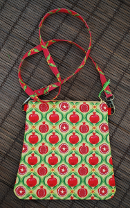 Mini zip tote: Papa's pomegranates